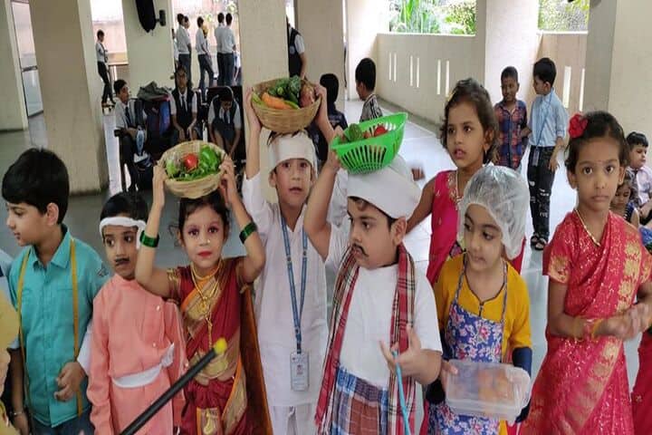 holi child convent high school bangalore