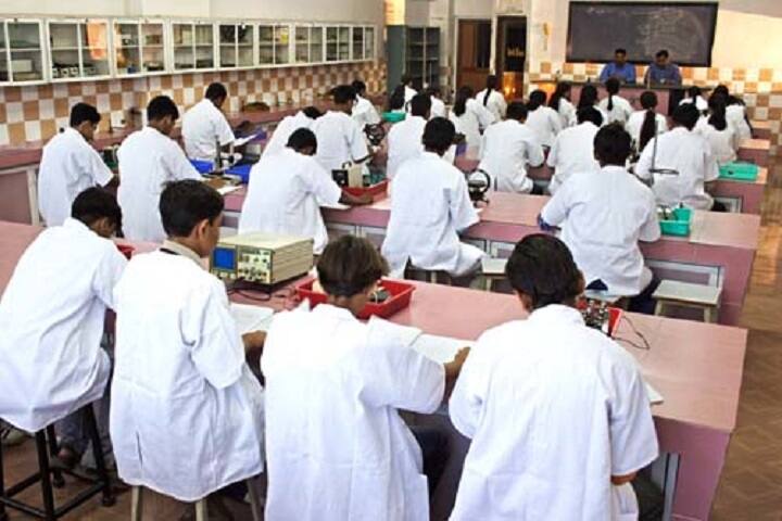 Vedant International High School And Junior College Of Science And Commerce-Physics Lab