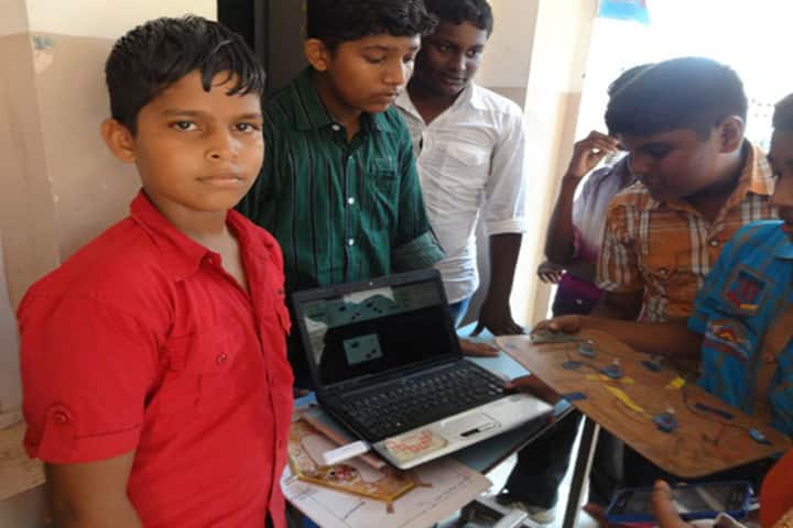 Amudham Matriculation Higher Secondary School-Science Exhibition