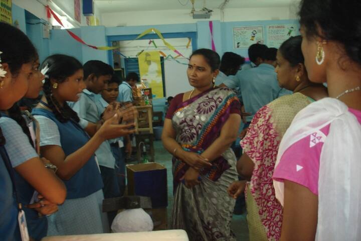B P M Matriculation School-School Exhibition