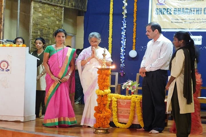 Shree Bharathi PU College-Lighting The Lamp
