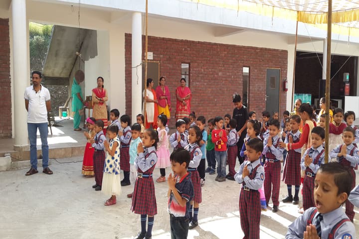 Diamond International Public School-Prayer