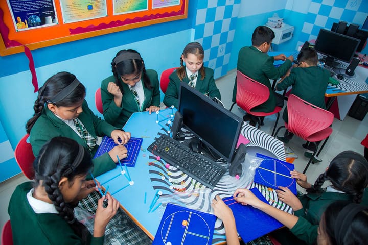 Delhi Public World School-IT Lab