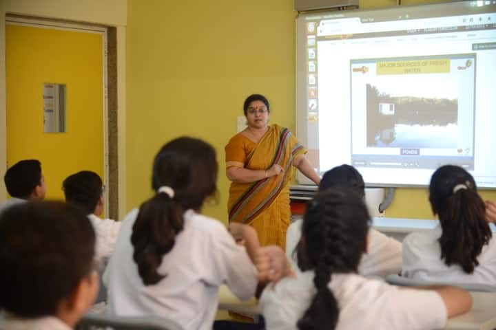 Delhi Public World School-Smart Classroom