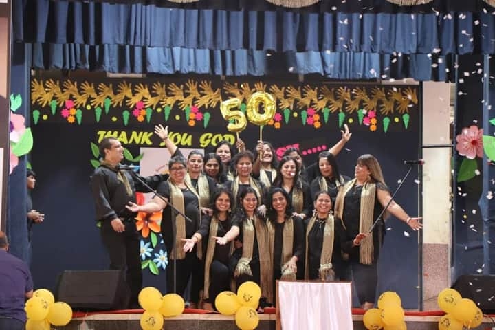 St Dominic Savio High School-Group Singing