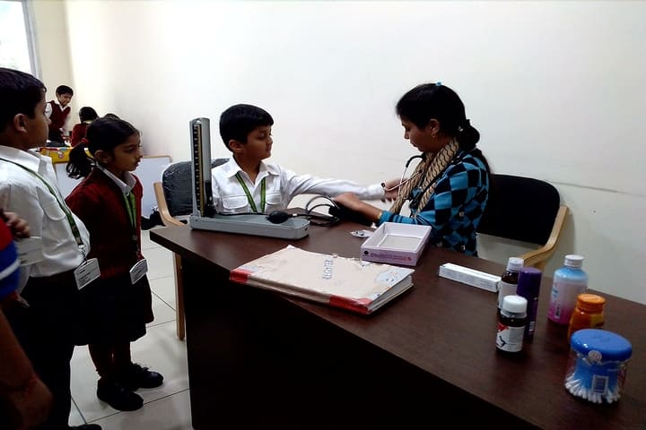 GD Goenka Public School-Medical Check Up