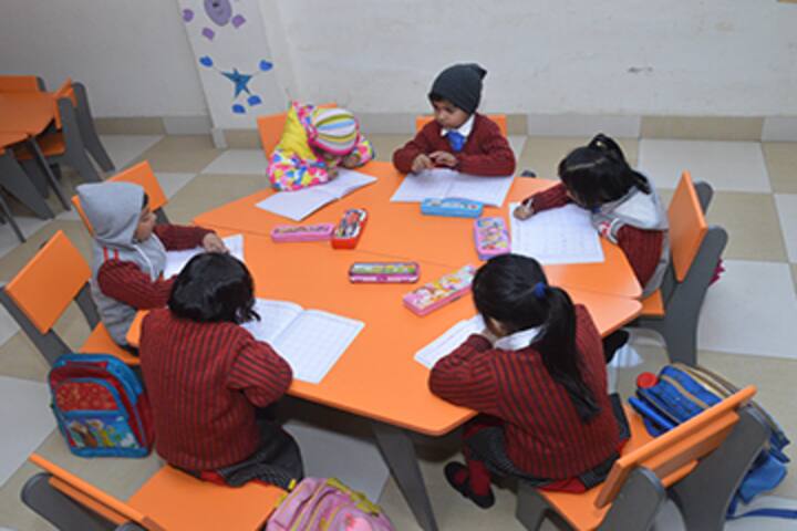 GD Goenka Public School-Classroom