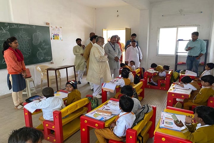 Maharishi Vidya Mandir-Class Room