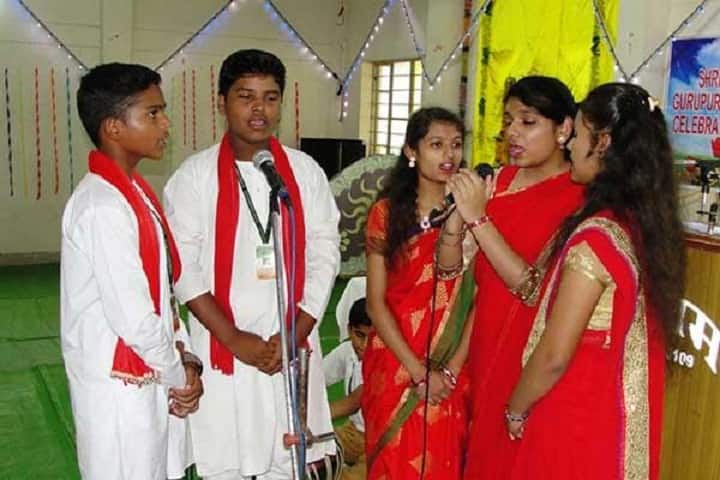 Maharishi Vidya Mandir-Group Singing
