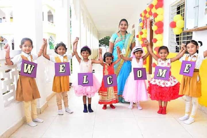 Maharishi Vidya Mandir-Nursery Students