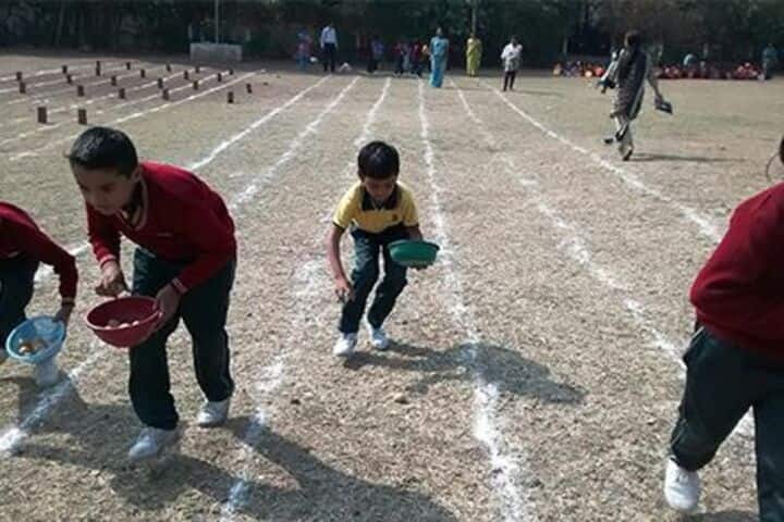 Harikisan Maloo International School-Sports Day