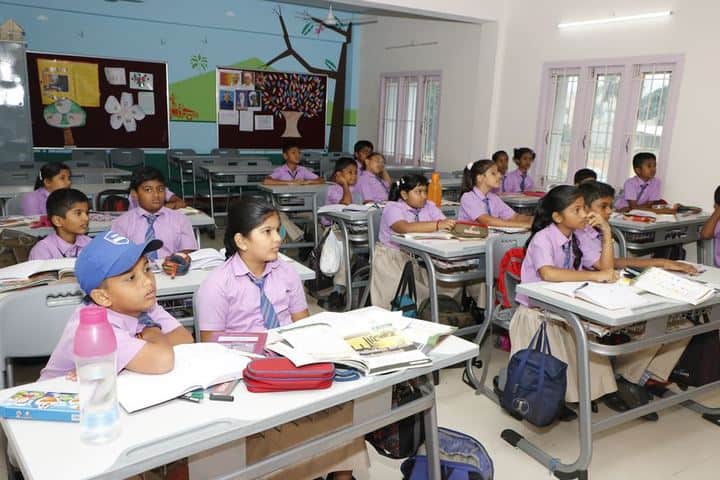Sri Ramakrishna Central School-Classroom