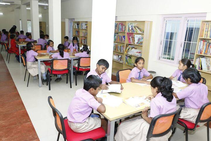 Sri Ramakrishna Central School-Library