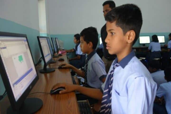 Montfort School-Computer Lab