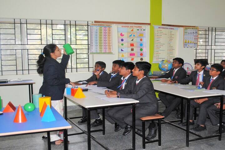 Wisdom Montfort International School-Maths Lab