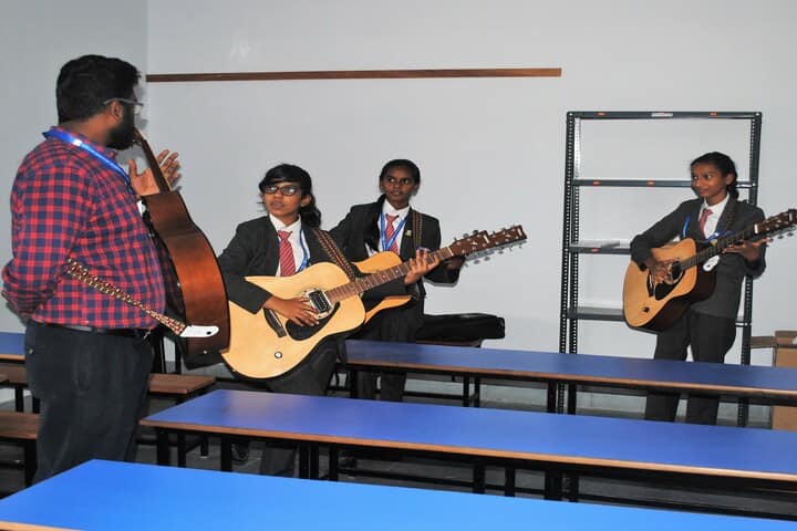 Wisdom Montfort International School-Music Room