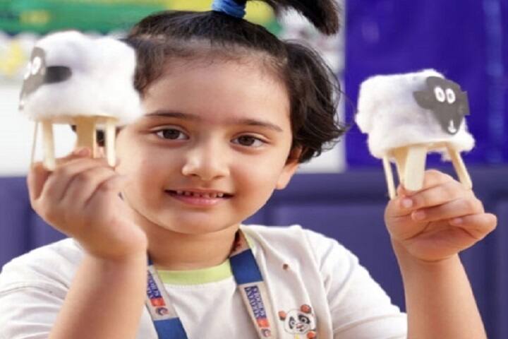 Narayana e Techno School-Art and Craft