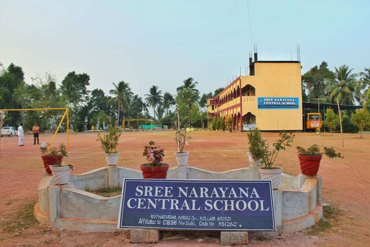 Shree Narayana Central School-Play Ground