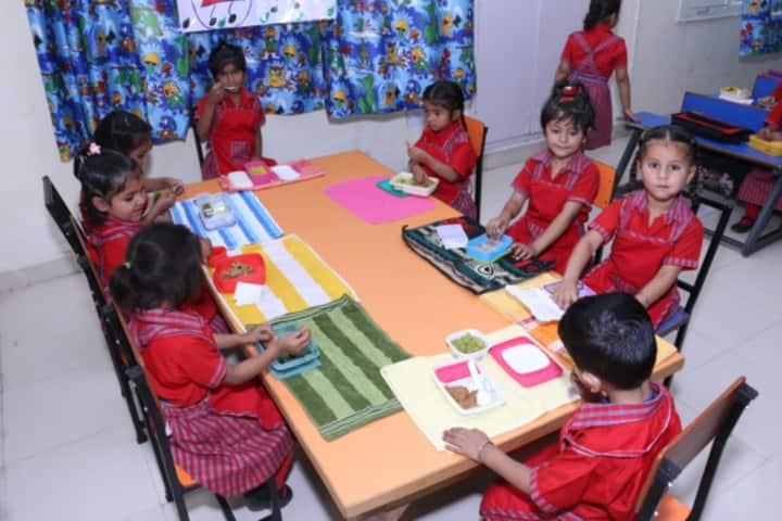 DAV Police Public School-Kids Activity