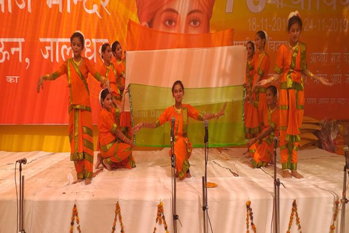 Lala Jagat Narain DAV Public School-Dance