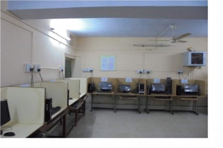 Kendriya Vidyalaya Kirandul-Computer lab