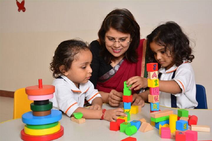 Seth M R Jaipuria School-Students Learning Room