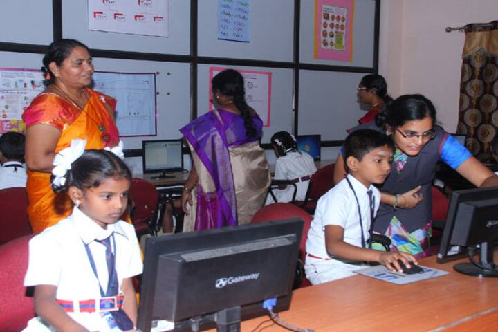 Dwarkesh Vidhyashram CBSE School-Computer Lab