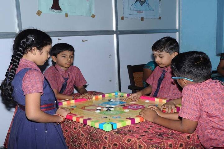 Dwarkesh Vidhyashram CBSE School-Indoor Games