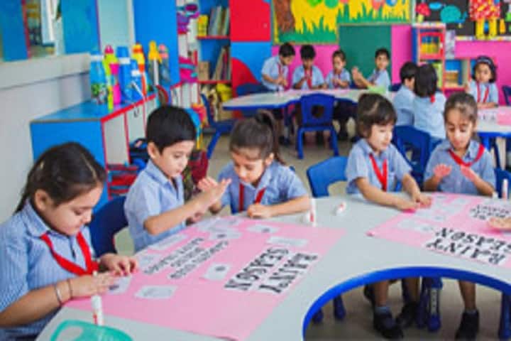 The Learning Field A Global School-Activity
