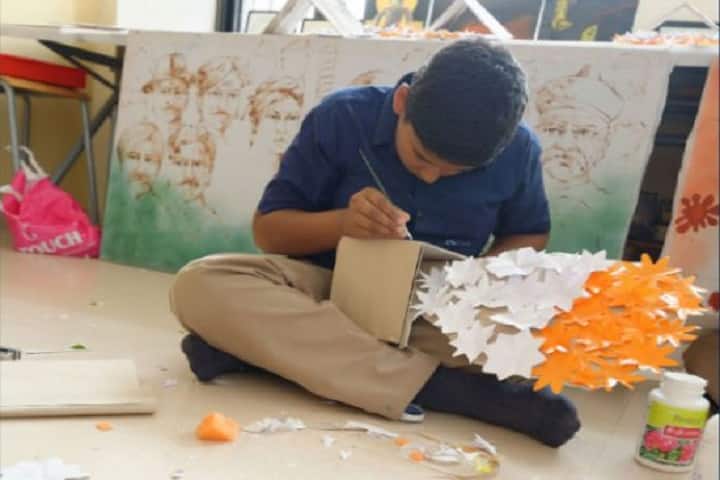 Indus World School-Arts And Crafts Classes