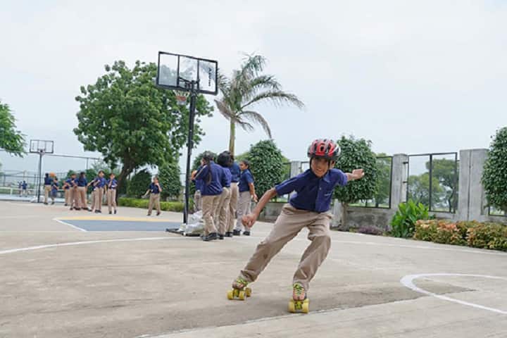 Indus World School-Skating