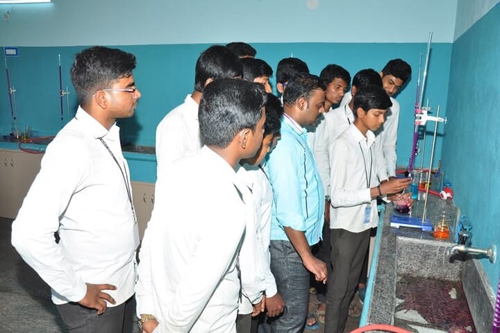 Vijayam Junior College-Chemistry Lab