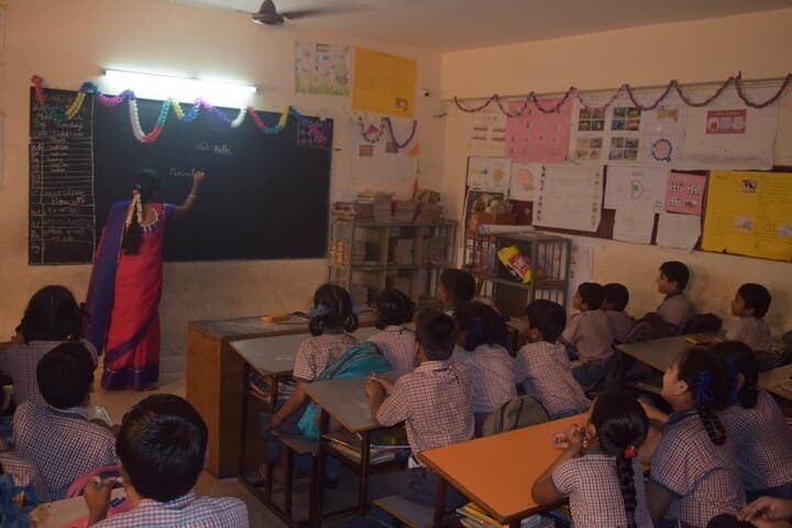 Vijayam Junior College-Classroom