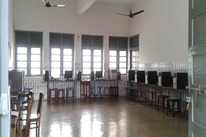 St Josephs Junior College for Girls-Computer Lab