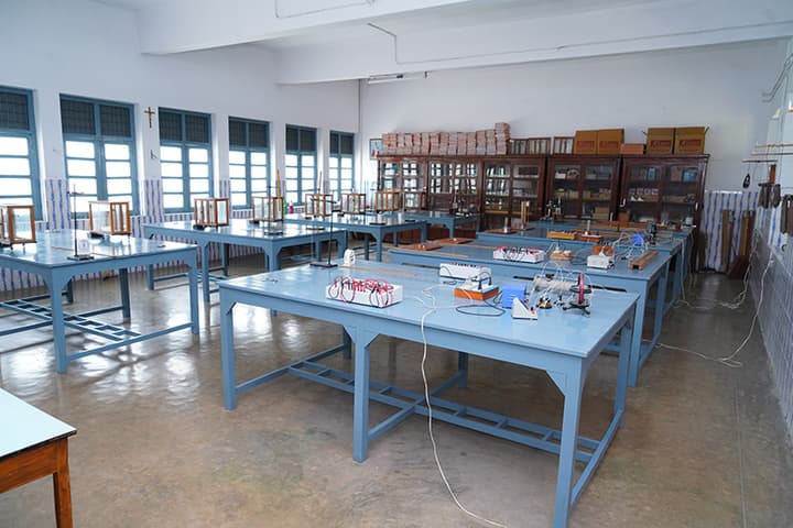 St Josephs Junior College for Girls-Physics Lab