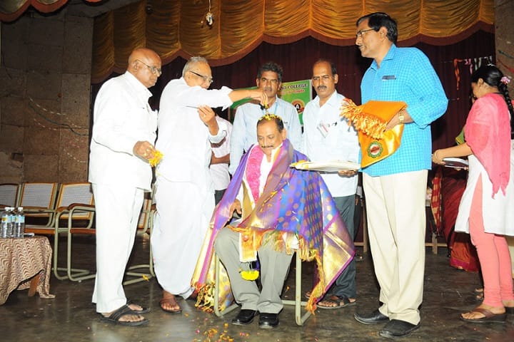Akkineni Nageswara Rao College-Teachers Day Celebration