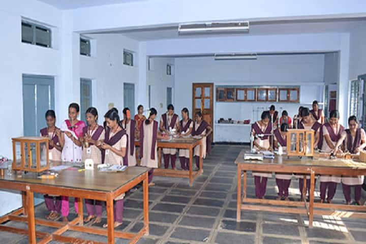 JMJ Junior College for Girls-Physics Lab