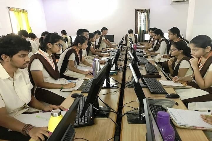 Viswasai Junior College - Computer Lab