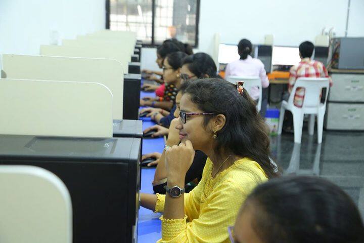 Pinegrove Junior College-Computer Lab