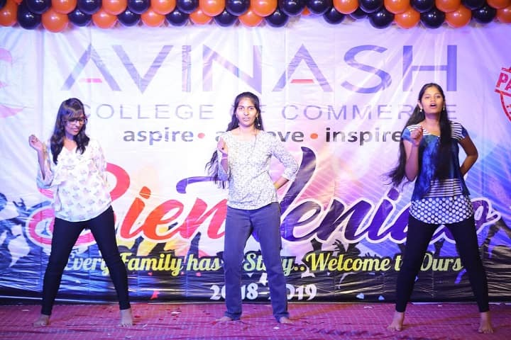 Avinash College of Commerce-Dance
