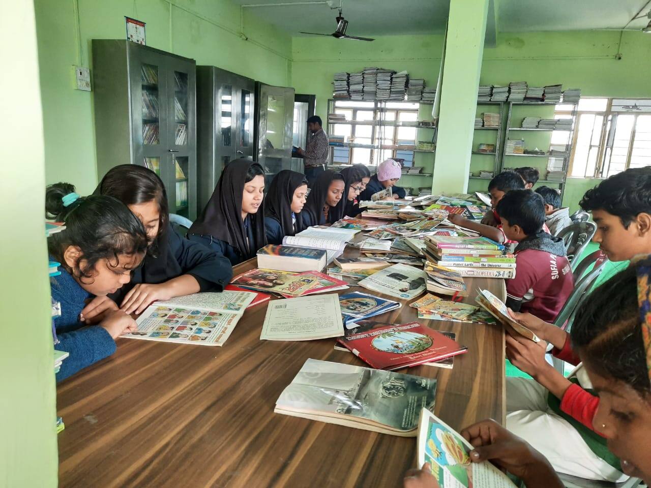 Sufia Public School-library