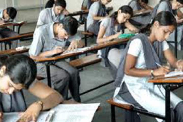 Aaryan Gurukul Residential College-Examiniation