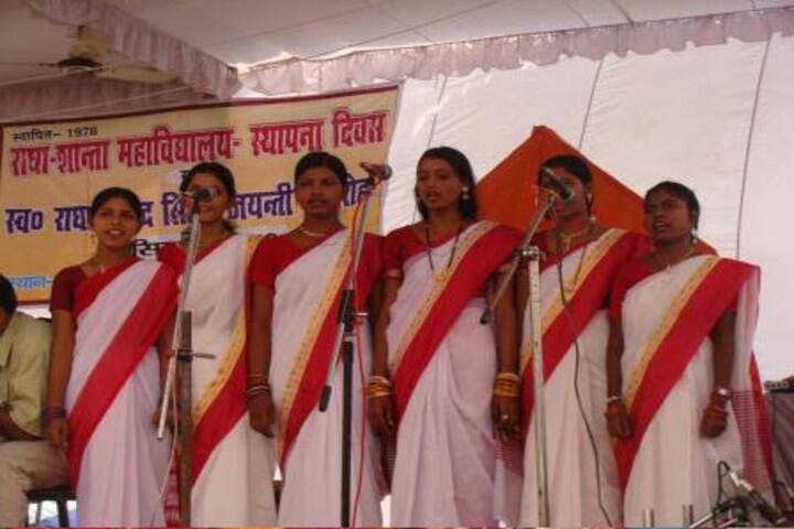Shantha Mahavidyalaya-Group Singing