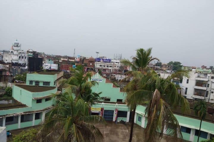 C M Science College-Campus Overview
