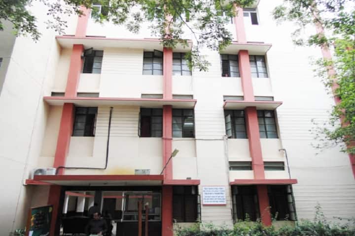 Jyothi Nivas Pre University College-Campus View