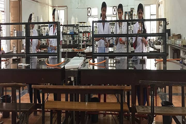 NMKRV Pre University College-Chemistry Laboratory