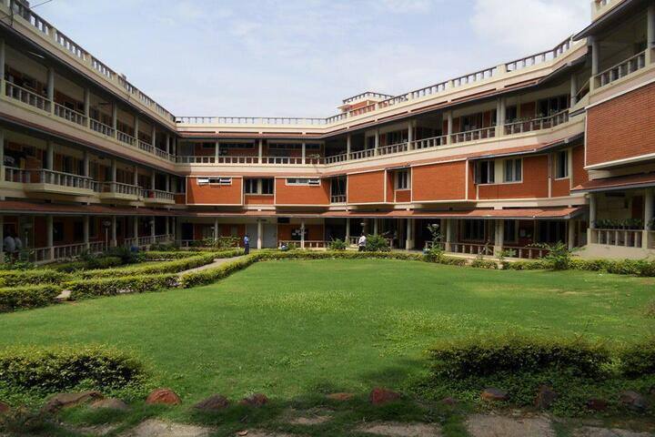 Bishop Cotton Womens Christian College-Campus