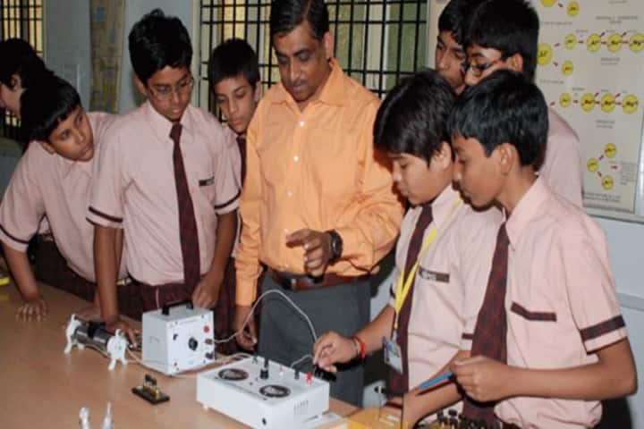 Mintu International Public School-Lab