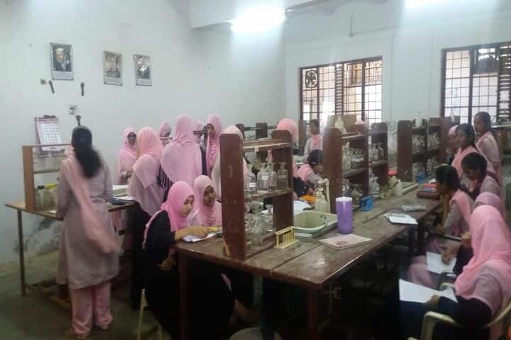 Secab Pre-University College For Women-Chemistry Lab