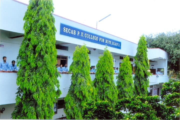 SECAB Pre-University College for Boys-Campus